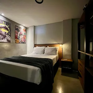 Seu De Em Apartamento
